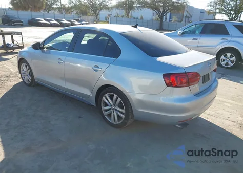 2014 Volkswagen Jetta Gli из США, поврежденный, VIN 3VW4T7AJXEM392799